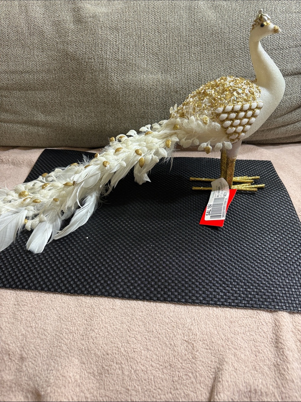 Decorative White & Gold Peacock Figurine - Elegant Home Accent